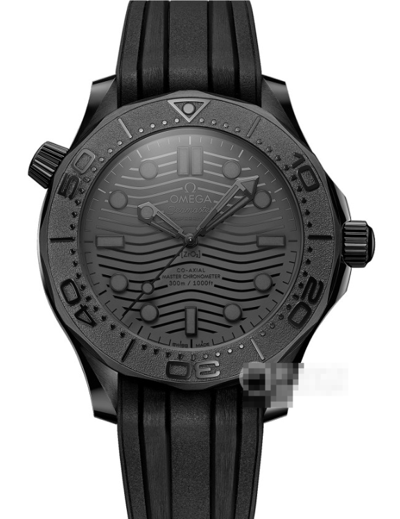 オメガコピー時計シーマスター 210.92.44.20.01.003、チタンに黒セラミック。これが“買い”の理由